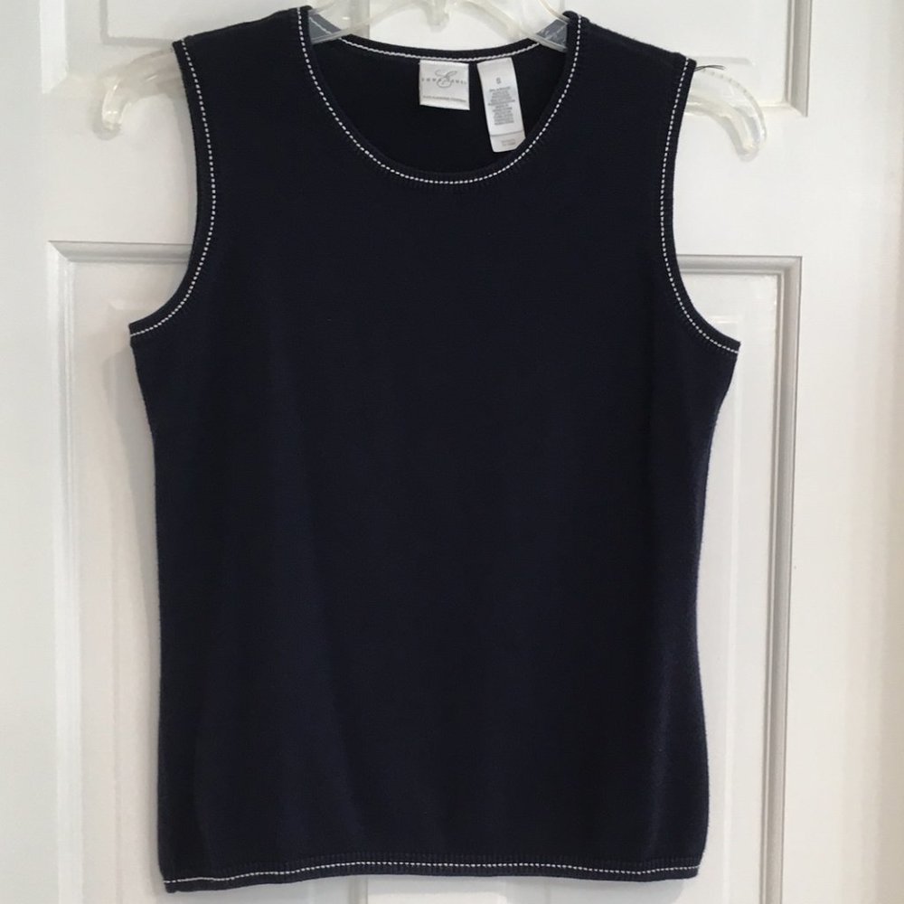 Emma James Navy White Stitching Tank size S EUC